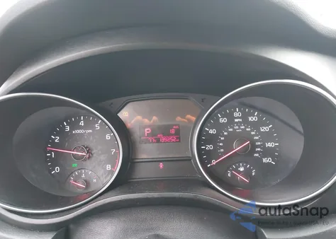 2015 Kia Sedona Lx z USA, uszkodzony, nr VIN KNDMB5C16F6044880